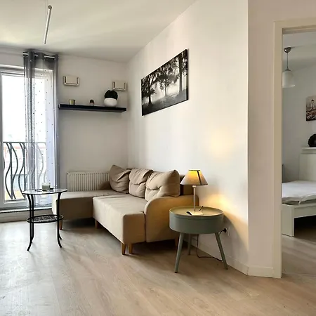 Dubois 7 - Self Check-in 20h - Lift * Wroclaw