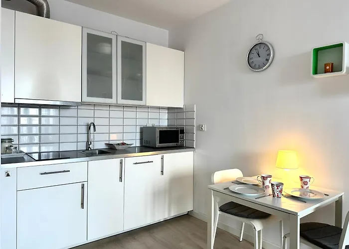 Dubois 7 - Self Check-in 20h - Lift * Breslavia