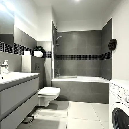 Dubois 7 - Self Check-in 20h - Lift 아파트 브로츠와프